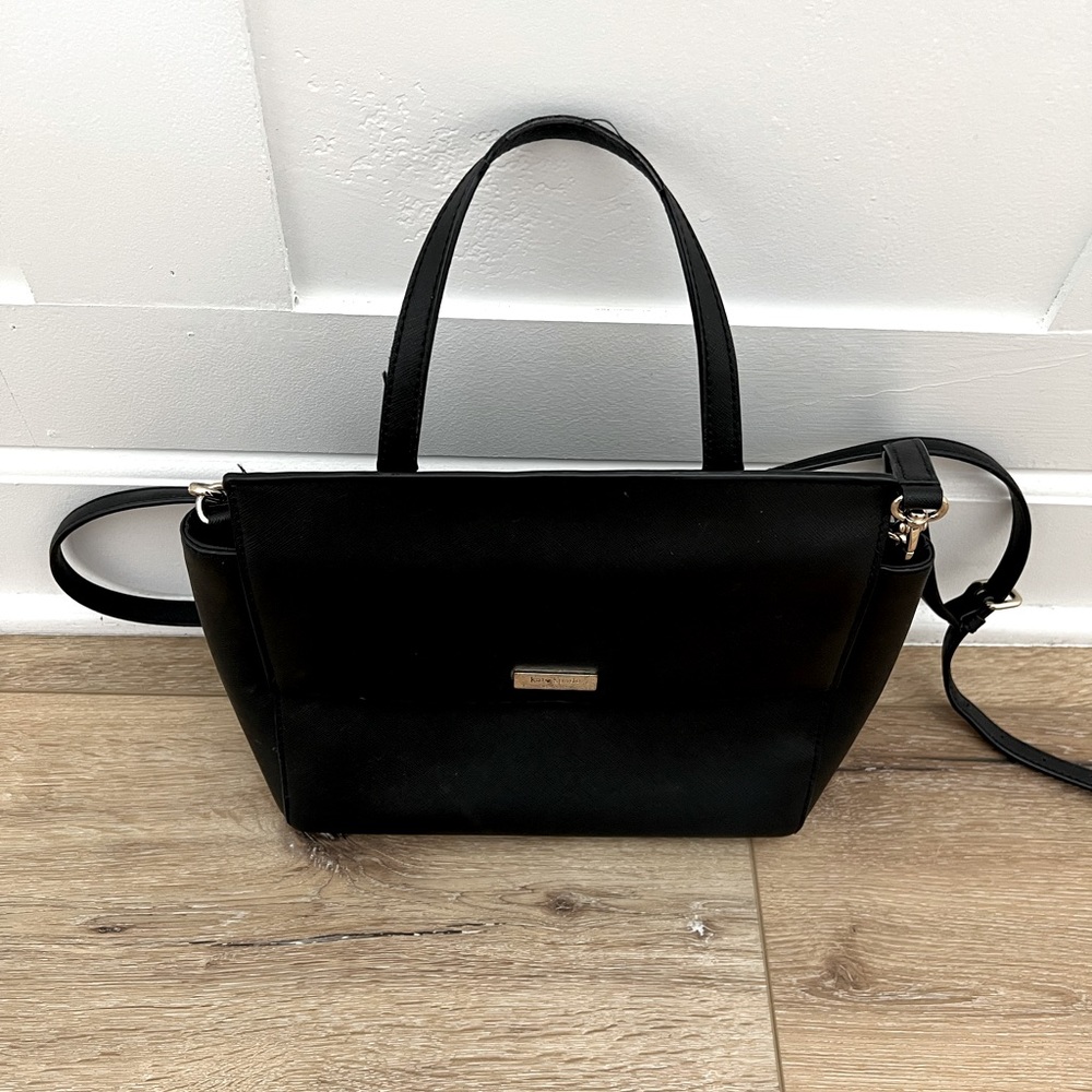 Black Kate Spade shoulder bag